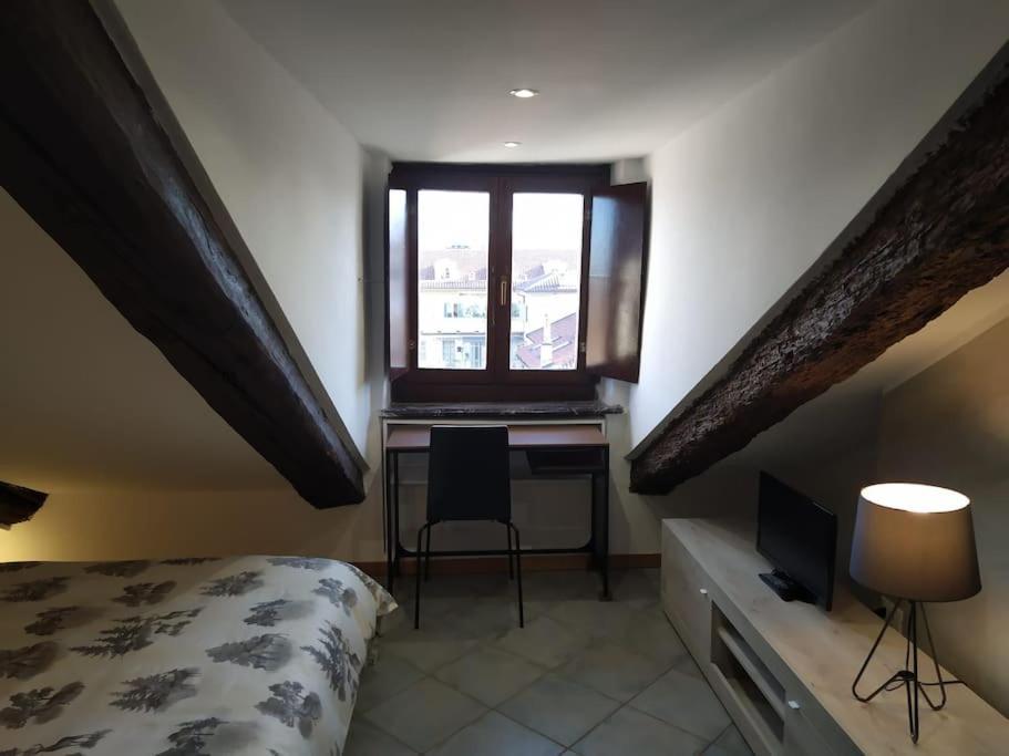 Mansarda Di Charme Con Vista Apartment ตูริน ภายนอก รูปภาพ